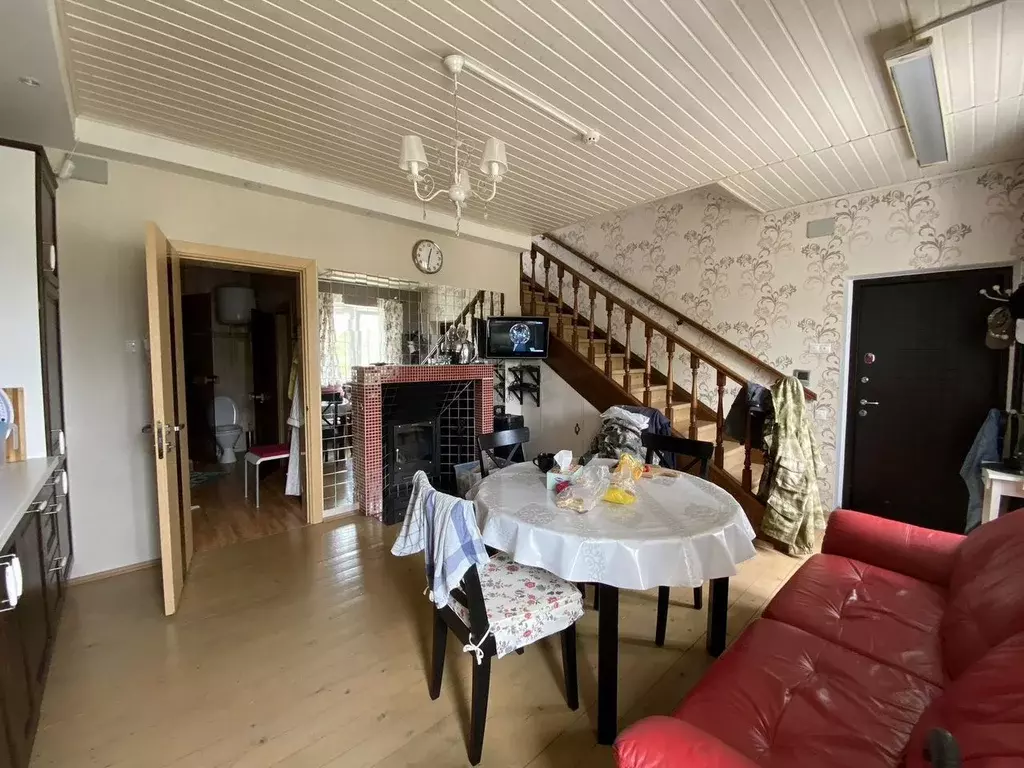 Дом в Калужская область, Износковский муниципальный округ, Хвощи ... - Фото 1