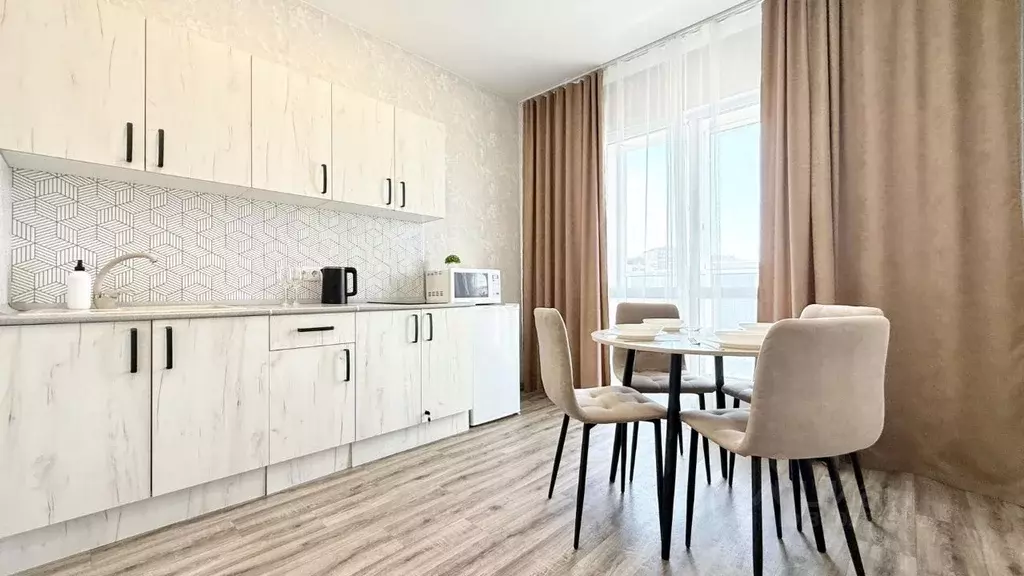 1-к кв. Новосибирская область, Новосибирск ул. Ясный Берег, 7 (37.0 м) - Фото 0