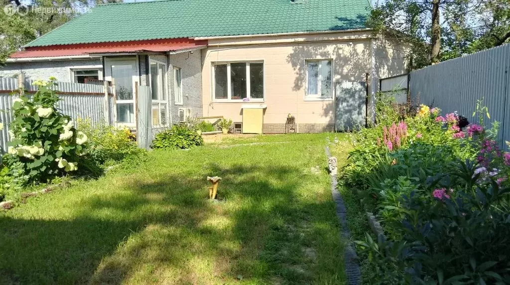 Дом в Уссурийск, улица Столетова, 5 (62.7 м) - Фото 0