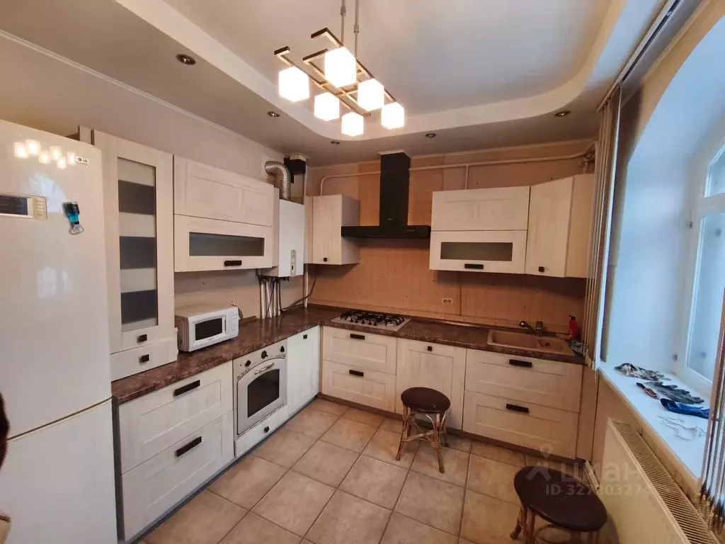 Дом в Брянская область, Брянск пер. Урицкого, 5 (135 м) - Фото 1