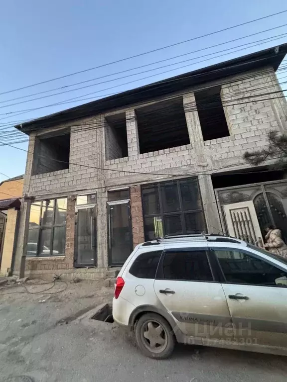 Дом в Дагестан, Махачкала ул. Селивантьева, 59 (200 м) - Фото 1