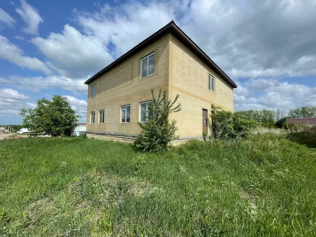 Дом в Ставропольский край, Ставрополь № 12 мкр, ул. Стартовая, 43 (169 ... - Фото 0