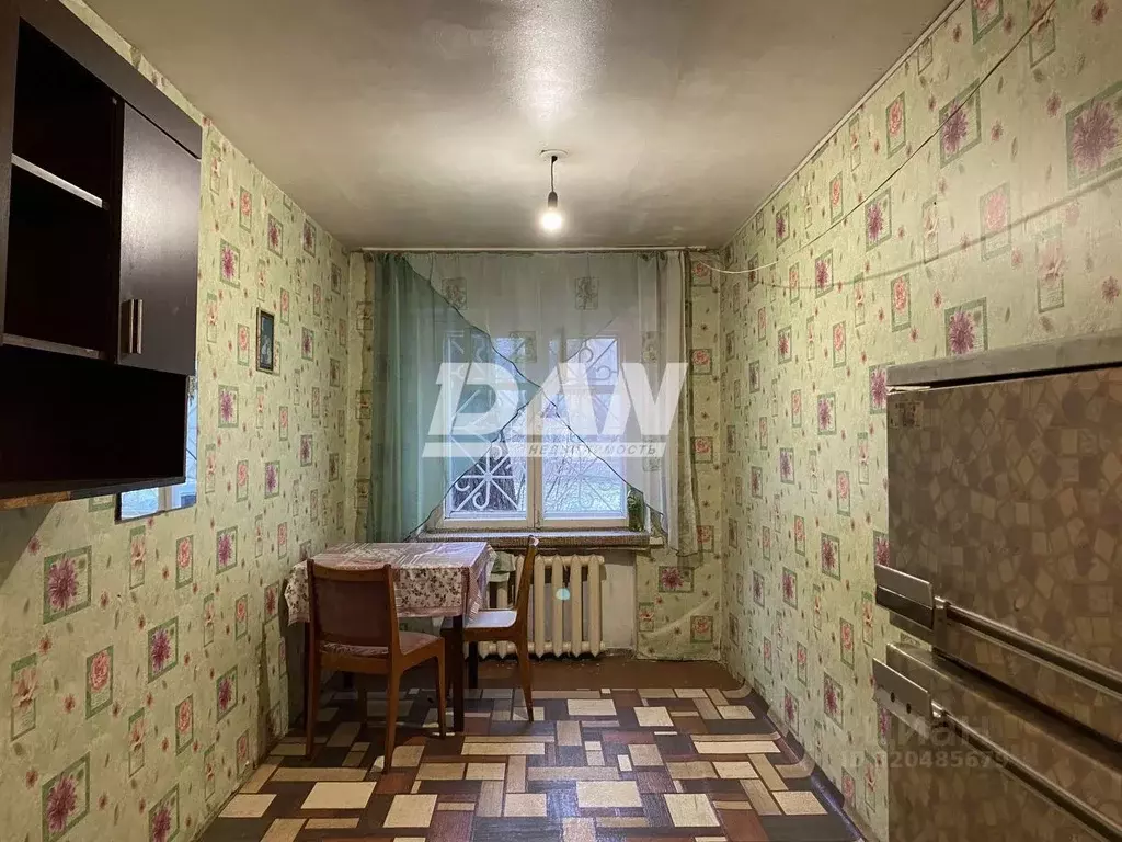 Комната Челябинская область, Челябинск ул. Гончаренко, 73 (12.5 м) - Фото 1