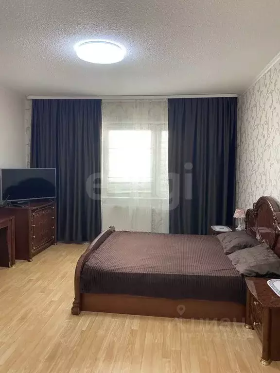 1-к кв. Ямало-Ненецкий АО, Новый Уренгой Оптимистов мкр, 2/2 (50.1 м) - Фото 1