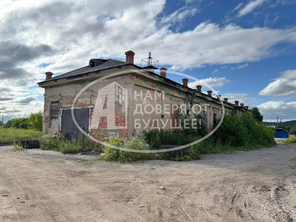 Помещение свободного назначения в Пермский край, Пермь Субботино мкр, ... - Фото 1