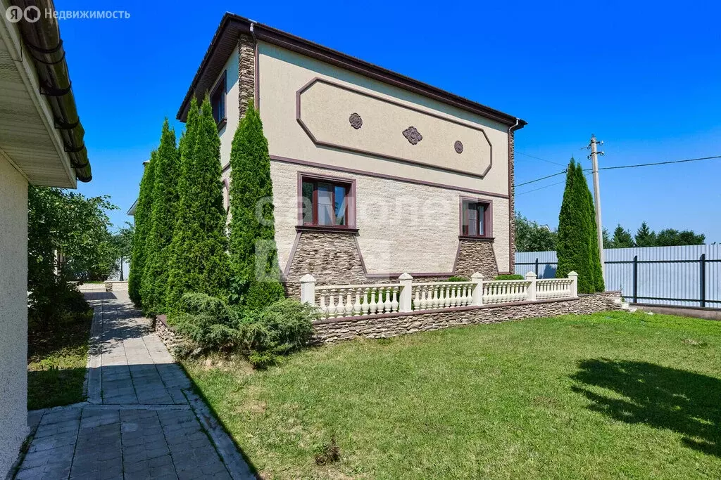 Дом в село Дмитровское, Колхозная улица, 103 (329 м) - Фото 1