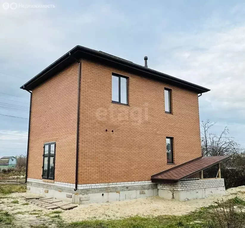 Дом в Толмачево, СДТ Ветеран-2 (162 м) - Фото 1