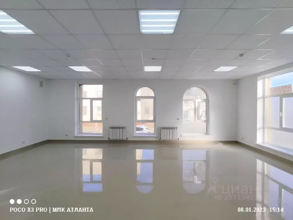 Помещение свободного назначения в Крым, Керчь ул. Комарова, 6 (95 м) - Фото 0