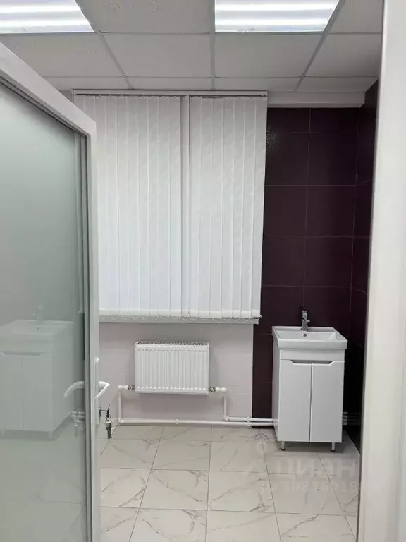 Офис в Ростовская область, Азов Азовский район, Привокзальная ул., 12 ... - Фото 1