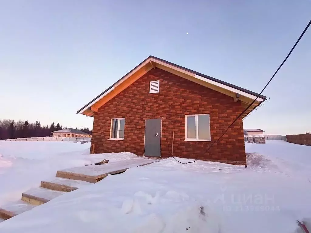 Дом в Пермский край, д. Большакино ул. Радужная (90 м) - Фото 1