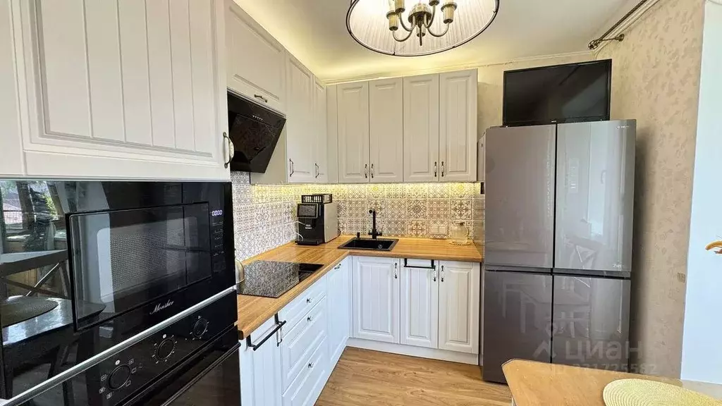 3-к кв. Севастополь ул. Павла Корчагина, 56 (65.3 м) - Фото 1