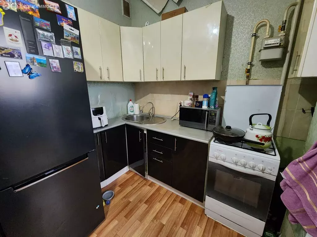 2-комнатная квартира: Великие Луки, улица Софьи Перовской, 2 (44.6 м) - Фото 1