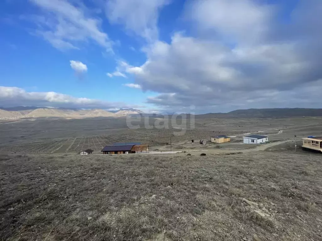 Участок в Крым, Судак городской округ, с. Миндальное ул. Весенняя ... - Фото 0