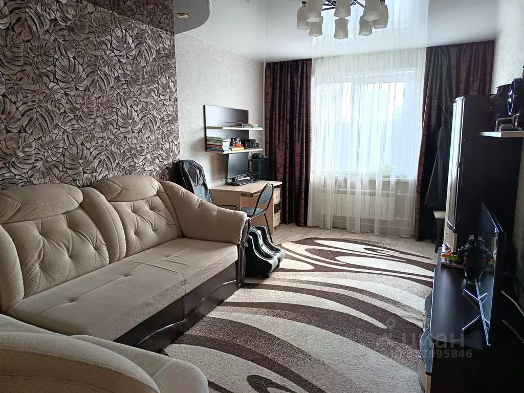 3-к кв. Татарстан, Набережные Челны 12-й комплекс, 6 (60.0 м) - Фото 1