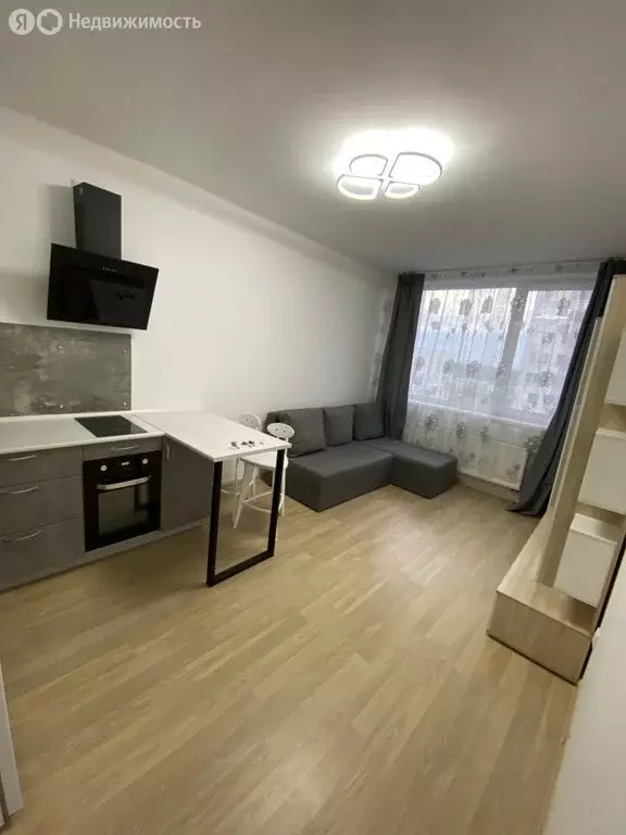 Квартира-студия: Екатеринбург, улица Победы, 102 (21.5 м) - Фото 1