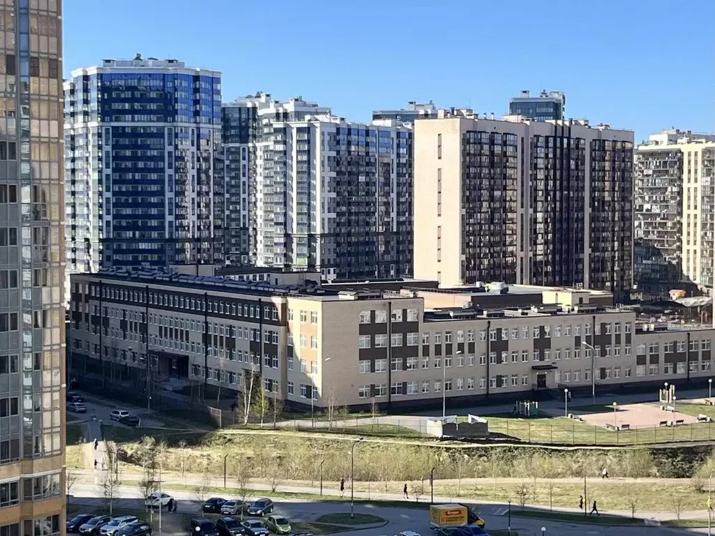 Студия Ленинградская область, Мурино Всеволожский район, аллея ... - Фото 1