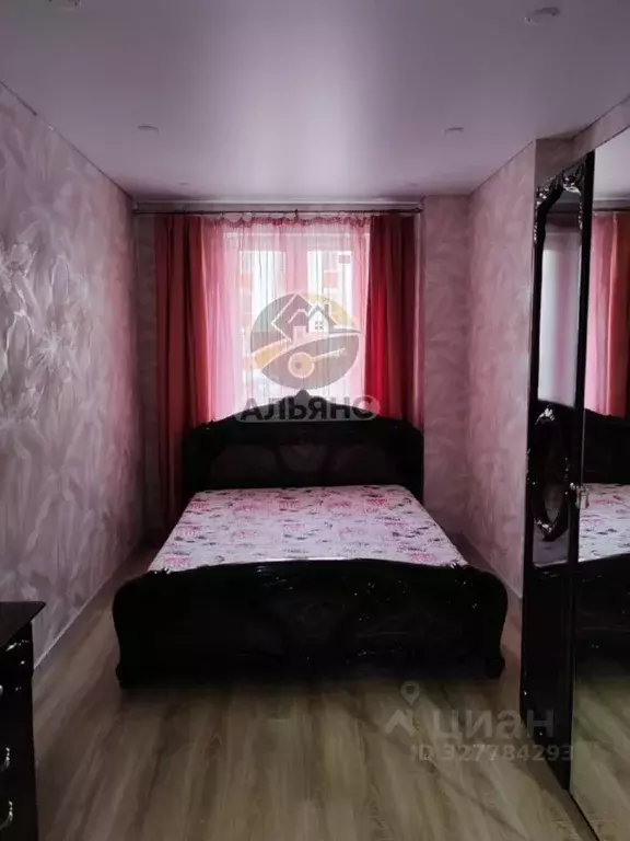 3-к кв. Ямало-Ненецкий АО, Новый Уренгой Солнечный мкр, Красноградский ... - Фото 2