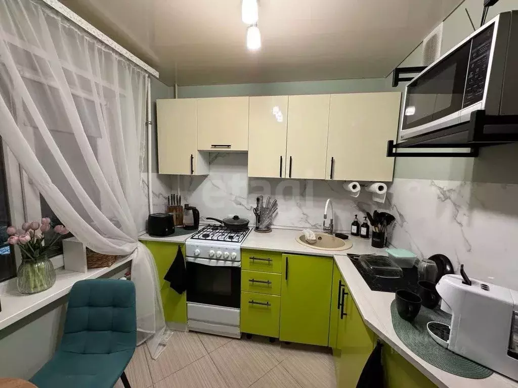 1-к кв. Саратовская область, Саратов ул. Имени В.И. Лебедева-Кумача, ... - Фото 2