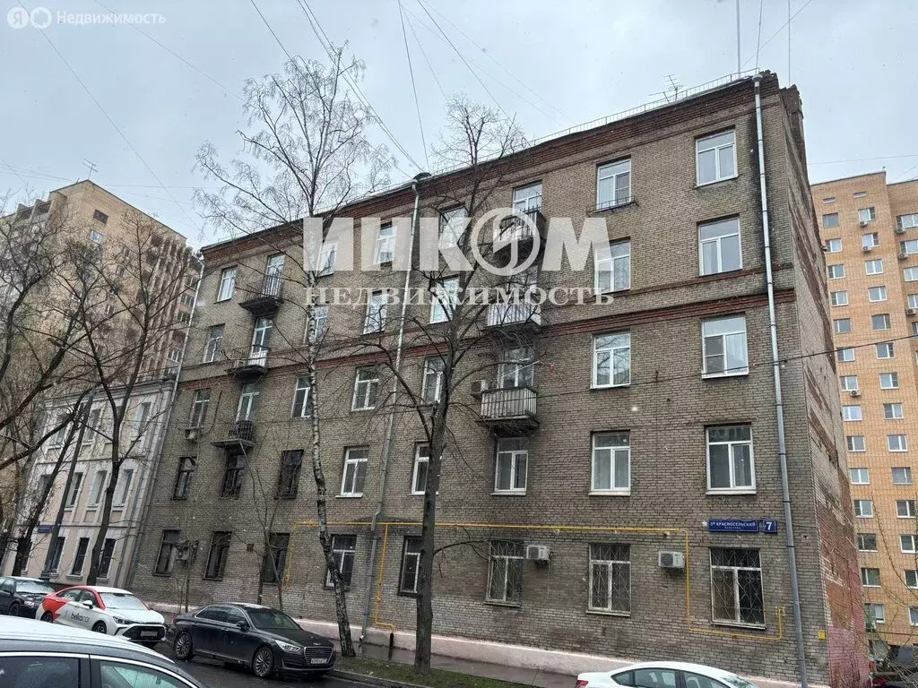 4-комнатная квартира: Москва, 3-й Красносельский переулок, 7 (100 м) - Фото 1