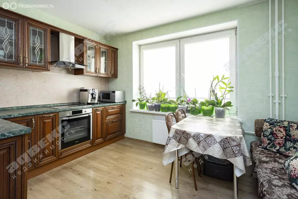2-комнатная квартира: Мурино, улица Шувалова, 4к1 (57 м) - Фото 0