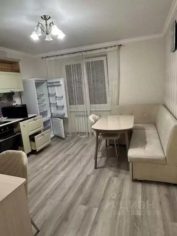 1-к кв. Самарская область, Самара ул. Тухачевского, 84 (43.0 м) - Фото 2