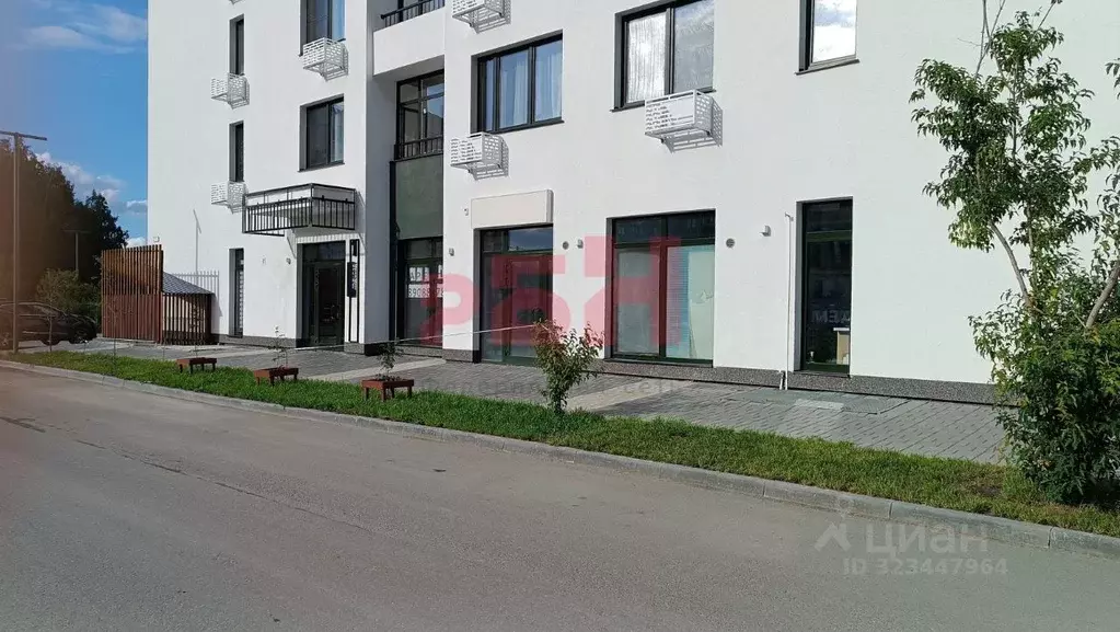 Торговая площадь в Тюменская область, Тюмень ул. Анатолия Клиндюка, ... - Фото 1