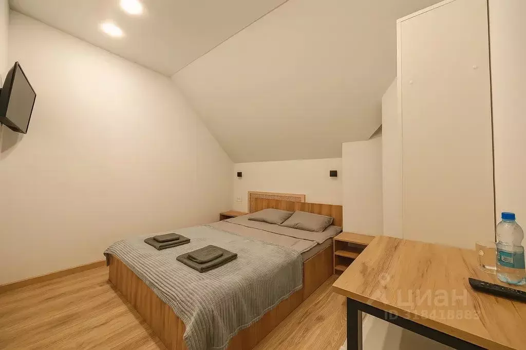 Комната Ярославская область, Ярославль ул. Большая Октябрьская, 39/2 - Фото 1