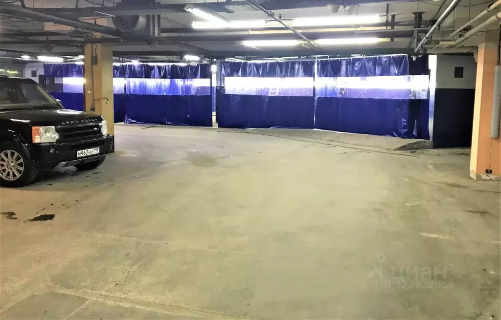 Гараж в Москва Смоленская-Сенная пл., 30С4 (16 м) - Фото 2