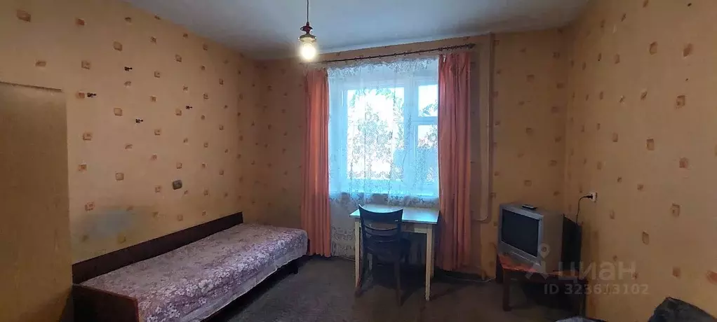 Комната Тверская область, Тверь ул. Орджоникидзе, 49к6 (11.3 м) - Фото 1