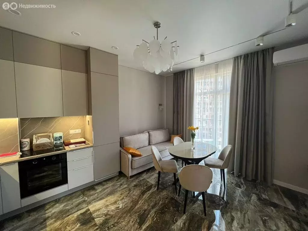 3-комнатная квартира: Дагомыс, Батумское шоссе, 28Ак2 (85 м) - Фото 1