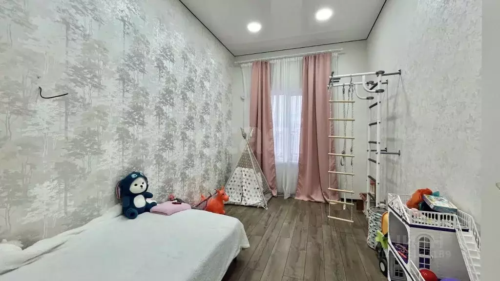 Дом в Крым, Симферопольский район, с. Мирное ул. Вити Коробкова (146 ... - Фото 1