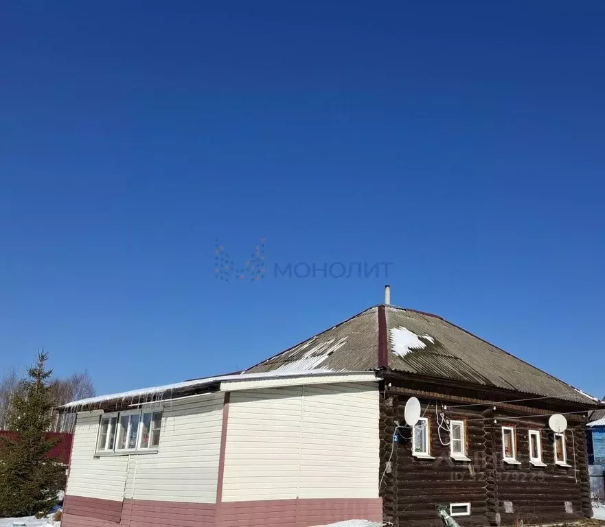 Дом в Нижегородская область, Семеновский муниципальный округ, д. Полом ... - Фото 1