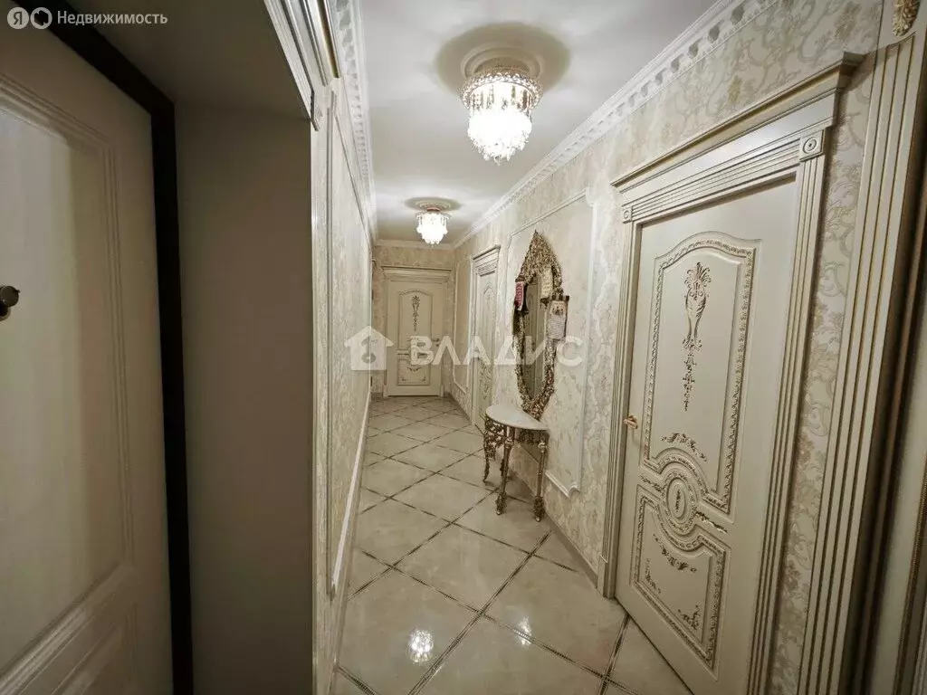 3-комнатная квартира: Калуга, 3-й Академический проезд, 4 (72.1 м) - Фото 1