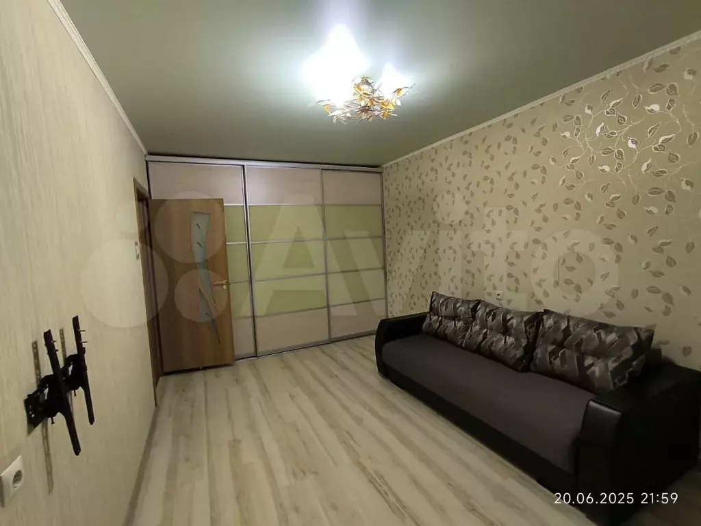 2-к. квартира, 51 м, 2/5 эт. - Фото 1