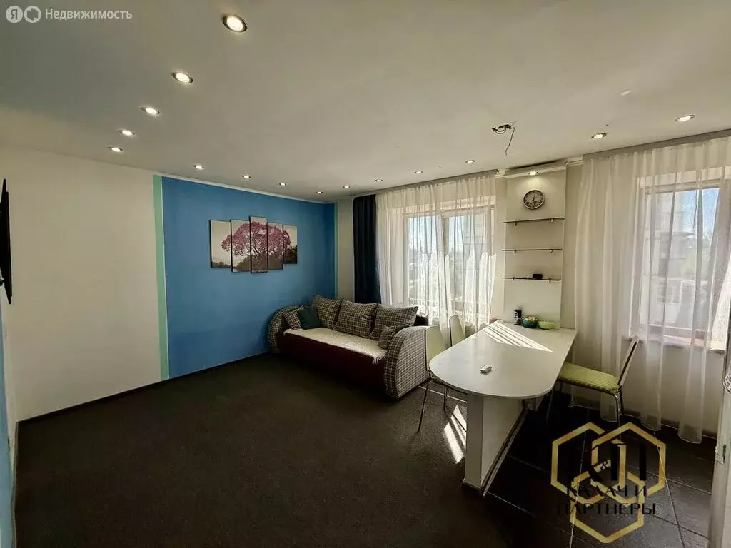 3-комнатная квартира: Полевской, улица Володарского, 91 (62.9 м) - Фото 0