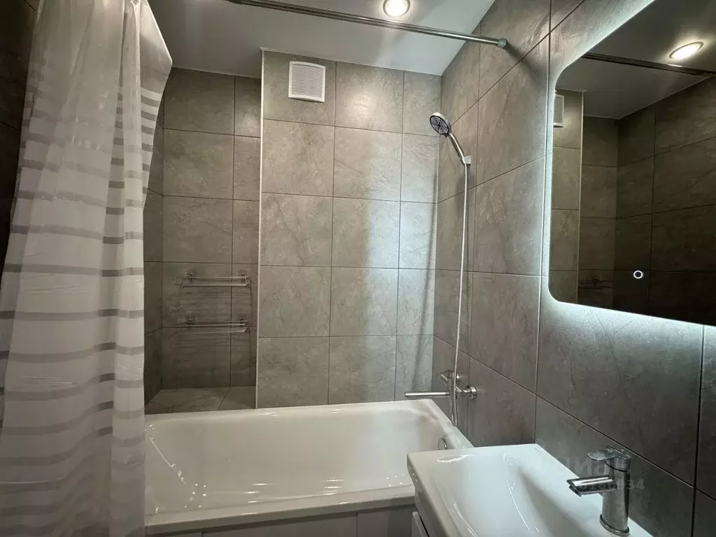 2-к кв. Башкортостан, Уфа Айская ул., 39 (47.0 м) - Фото 1