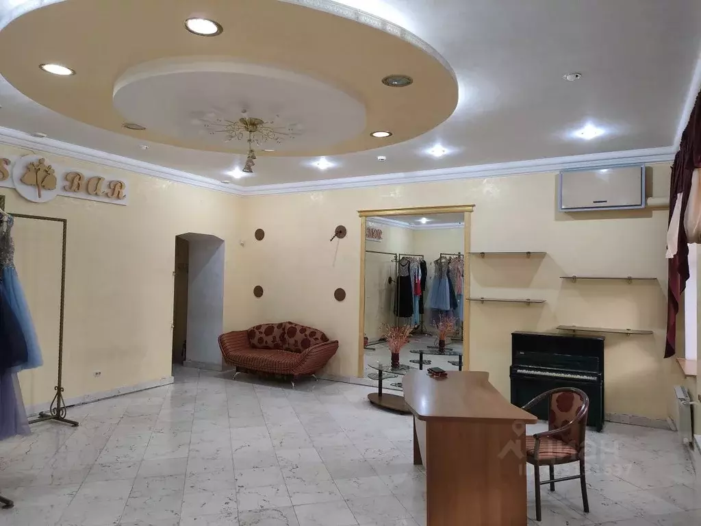 Помещение свободного назначения в Астраханская область, Астрахань ул. ... - Фото 1