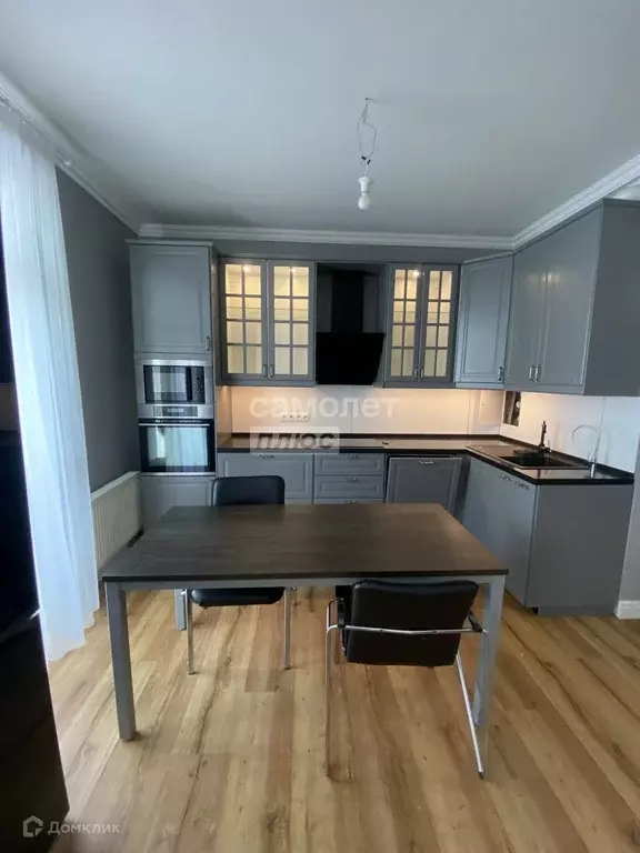 Продаётся 1-к квартира, 60 м - Фото 0