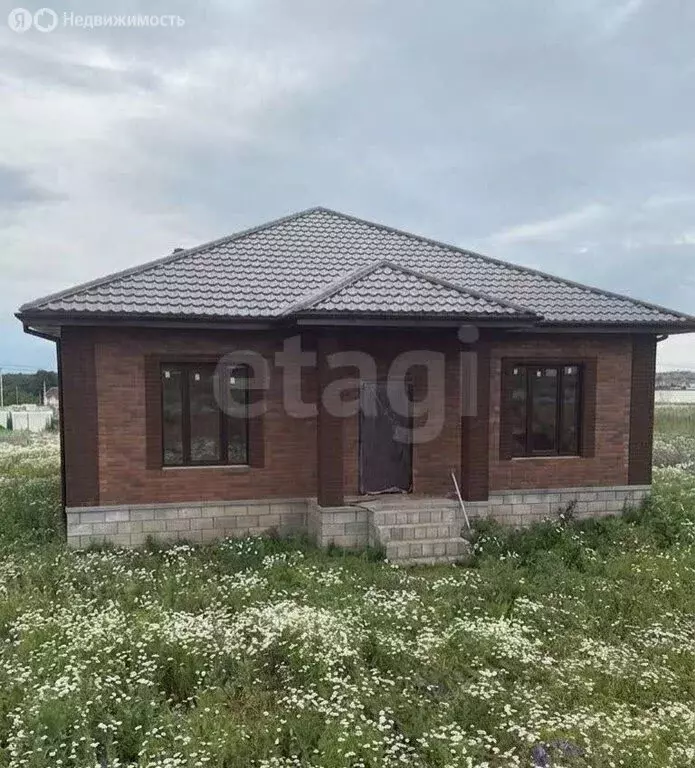 Дом в Строитель, улица 50-летия Яковлевского района (111.4 м) - Фото 2