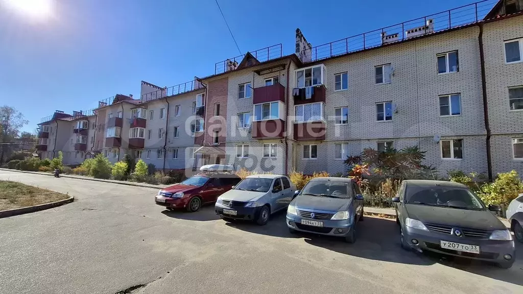 3-к. квартира, 80 м, 1/3 эт. - Фото 1