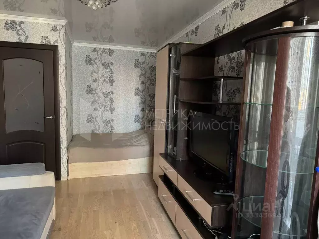 1-к кв. Тюменская область, Тюмень ул. Станислава Карнацевича, 7 (29.9 ... - Фото 1