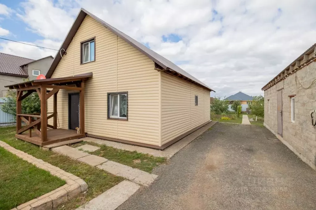 Дом в Оренбургская область, Оренбургский район, Красноуральский ... - Фото 1