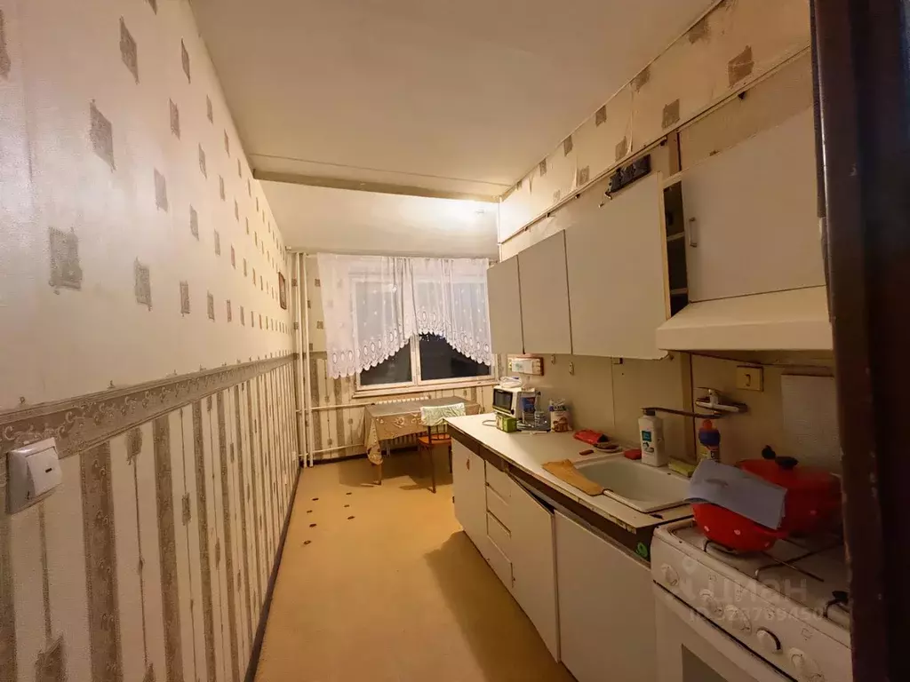 3-к кв. Волгоградская область, Камышин 6-й мкр, 3 (81.9 м) - Фото 1