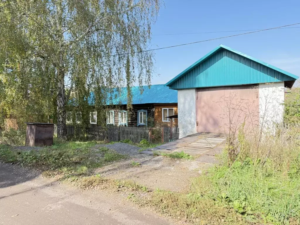 Дом в Кемеровская область, Прокопьевск ул. Разведчиков, 15 (50 м) - Фото 1