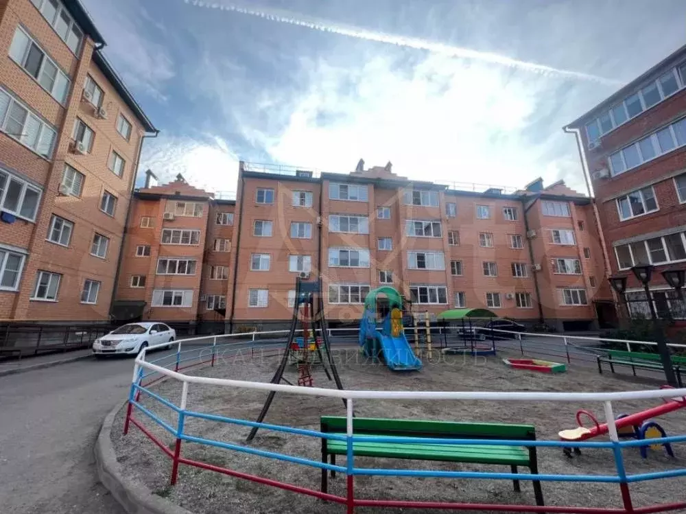 3-к. квартира, 95 м, 5/6 эт. - Фото 0