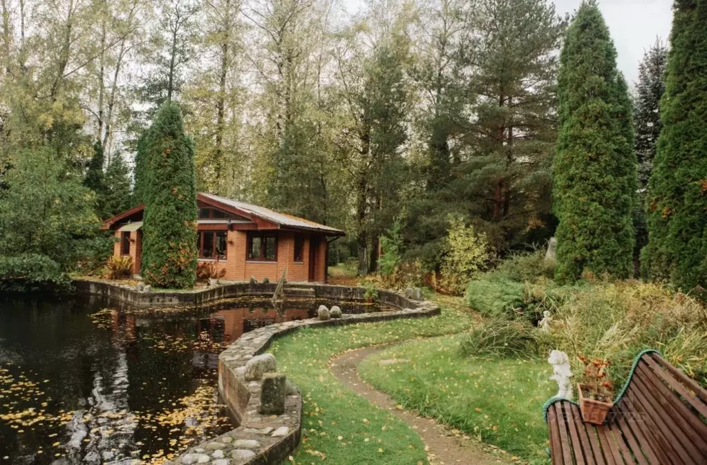 Дом в Ленинградская область, Кировский район, Синявинское городское ... - Фото 1