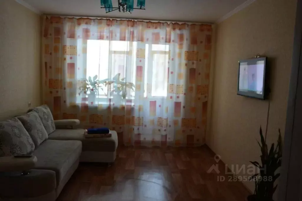 1-к кв. Хакасия, Черногорск ул. Калинина, 16А (42.0 м) - Фото 0