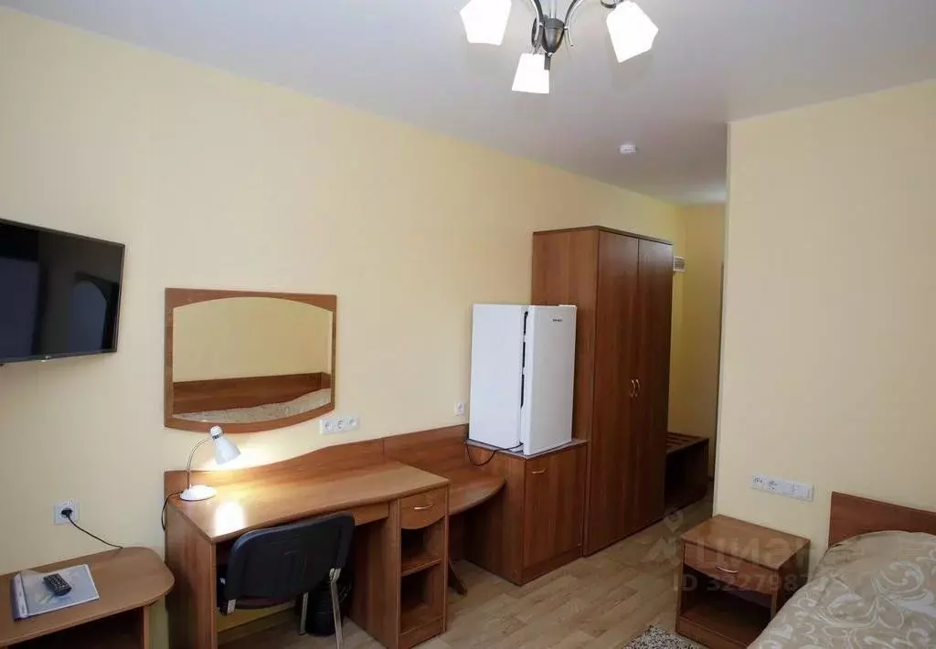 Комната Астраханская область, Ахтубинск ул. Черно-Иванова, 2 (15.0 м) - Фото 1