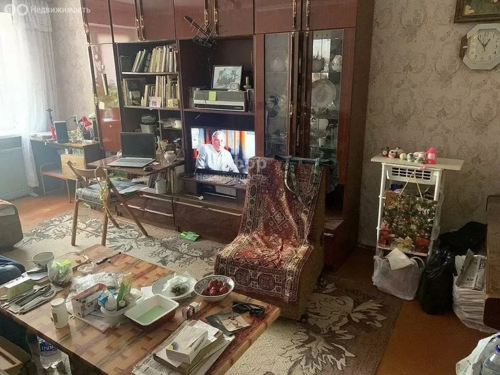 3-комнатная квартира: Феодосия, улица Чехова, 17 (61 м) - Фото 1