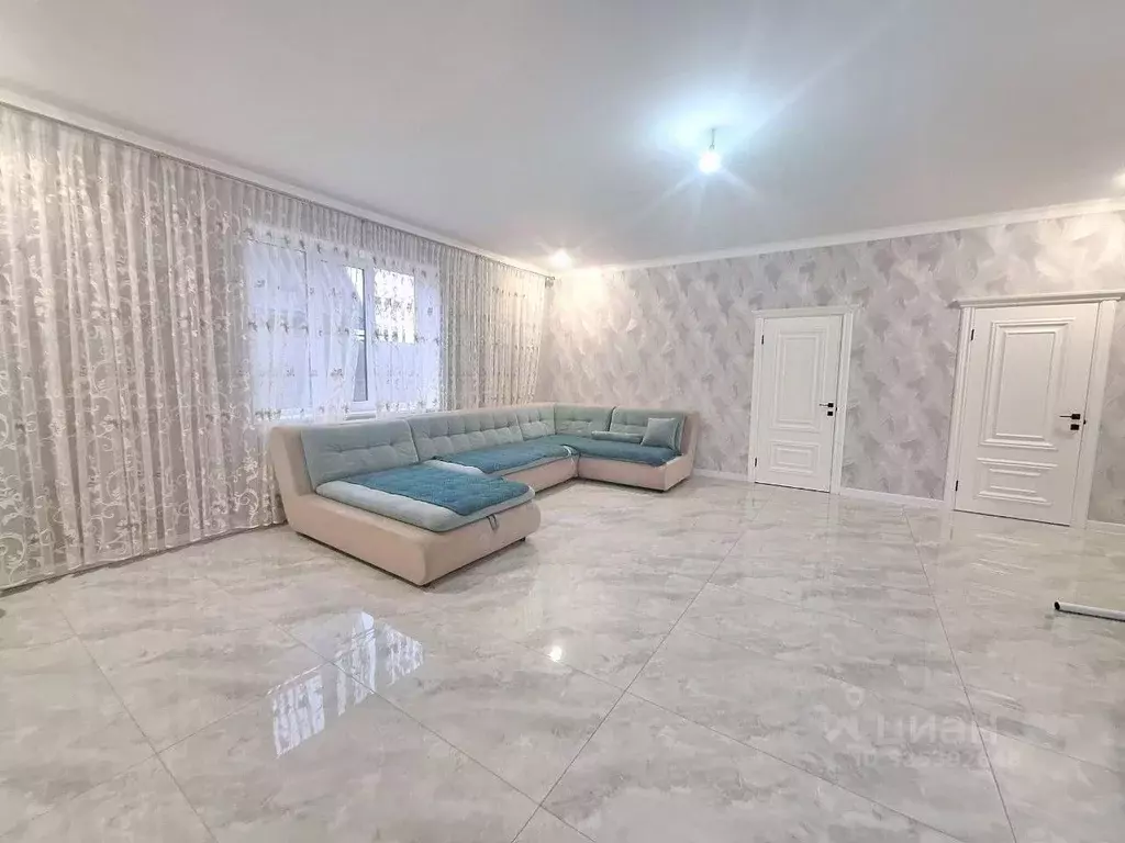 Дом в Кабардино-Балкария, Нальчик городской округ, с. Адиюх ул. ... - Фото 0